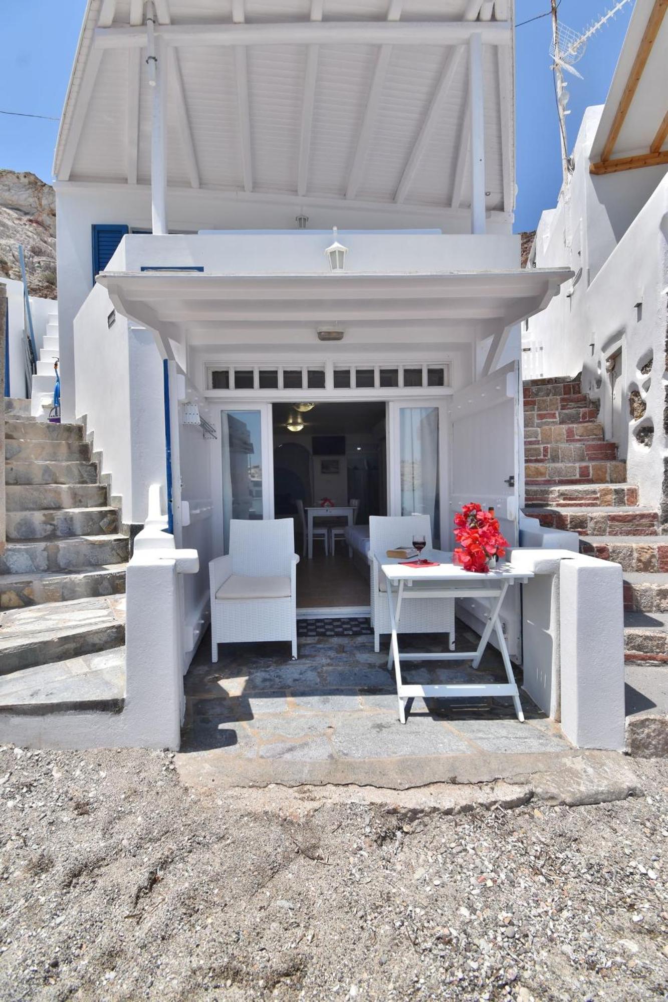 Firopotamos Blue Mare Apartments On The Beach חדר תמונה