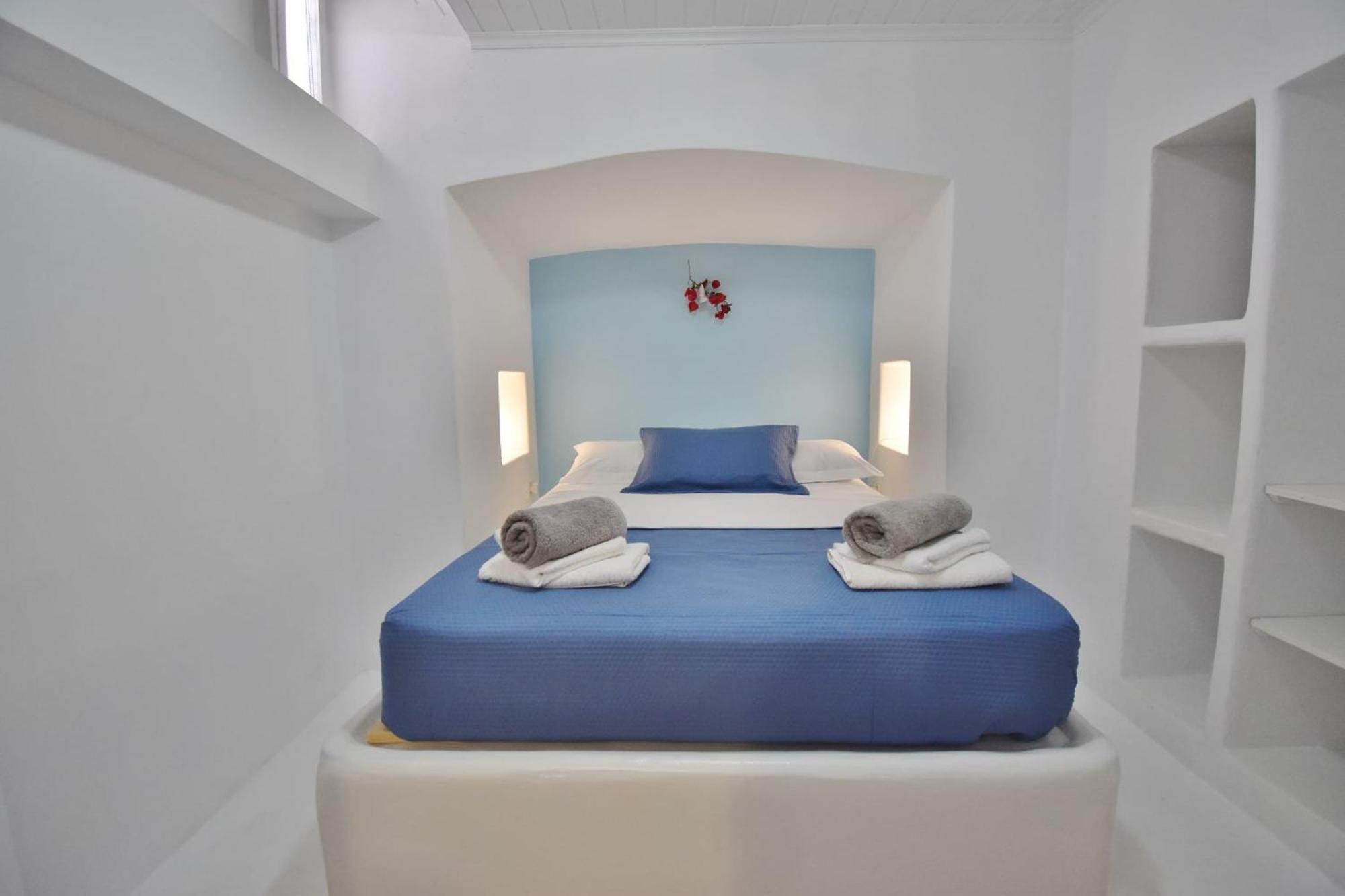 Firopotamos Blue Mare Apartments On The Beach חדר תמונה