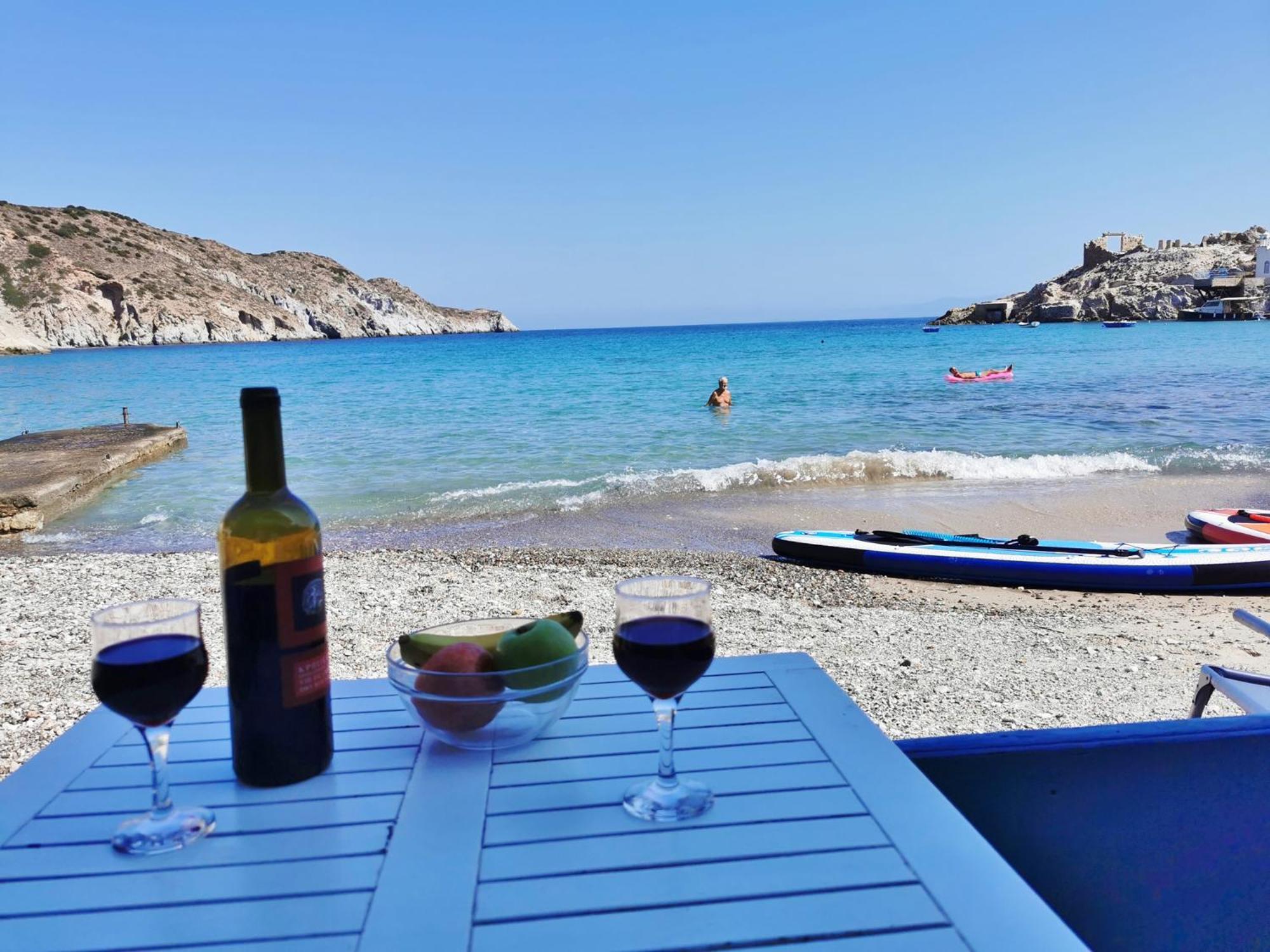 Firopotamos Blue Mare Apartments On The Beach חדר תמונה